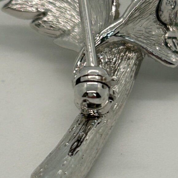 Nolan Miller Rose Brooch, 2002 Anniversary Silver-tone Pave Crystal Rhinestones. - Picture 13 of 16